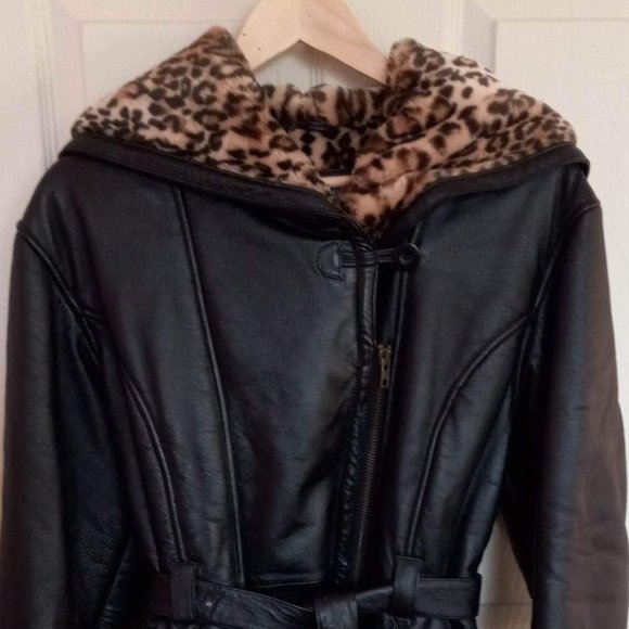Wilsons Leather Black Jacket with Leopard Print Collar - Picture 1 of 8